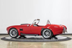AC Cobra 6 by Superformance 2019 года 